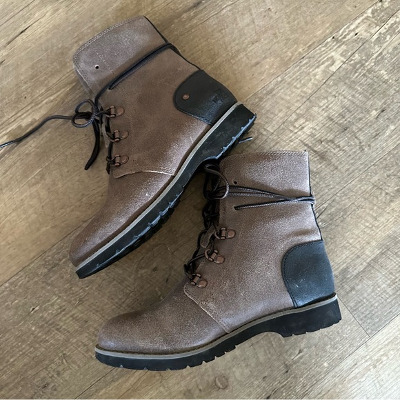 The North Face Ballard Lace Suede Boot - Picture 6 of 10